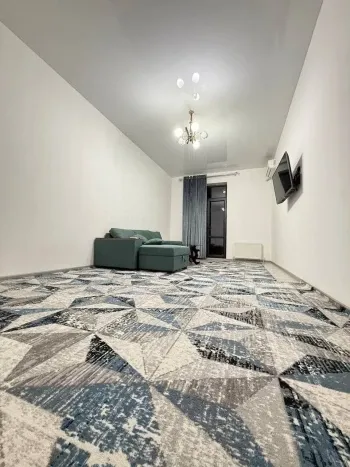 80 м², 2-комн. квартира, 5/10-0