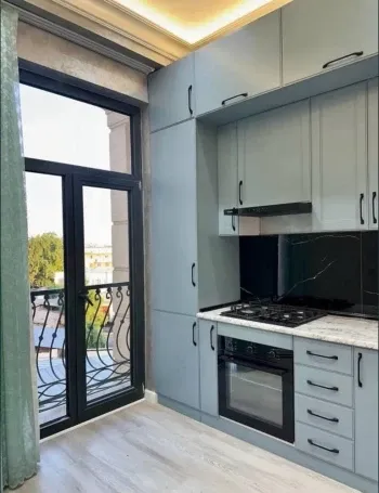 105 m², 4-xonali kvartira, 6/9-3