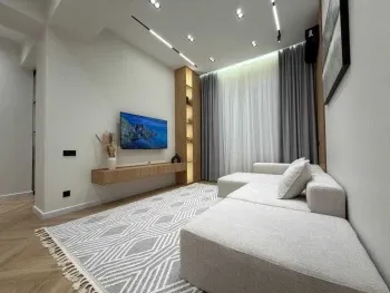 70 м², 3-комн. квартира, 8/10-1