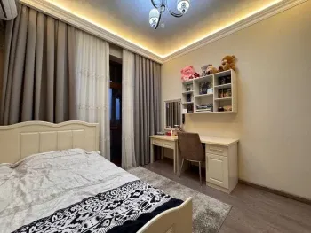 160 м², 3-комн. квартира, 6/9-3