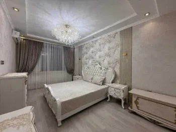 130 м², 4-комн. квартира, 1/6-1