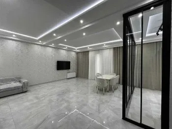 110 м², 3-комн. квартира, 3/12-2