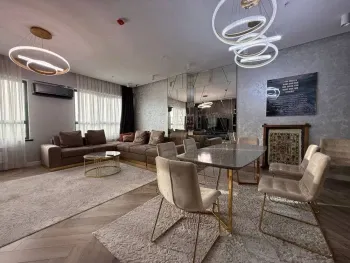 100 м², 2-комн. квартира, 19/25-1