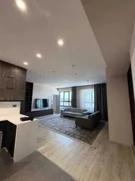 180 м², 3-комн. квартира, 18/25-2