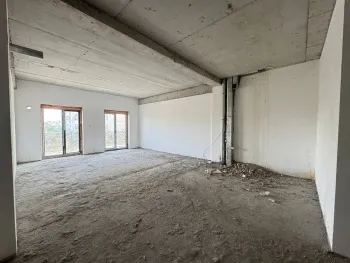 135 м², 4-комн. квартира, 4/10-3