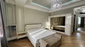 140 м², 3-комн. квартира, 6/6-2