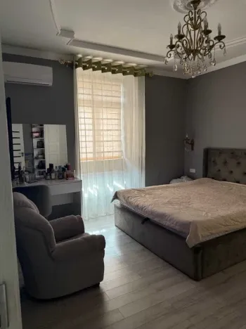 80 м², 3-комн. квартира, 7/7-3