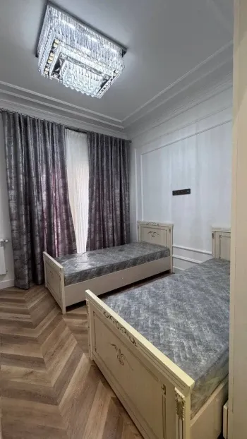 280 м², 4-комн. квартира, 9/9-1