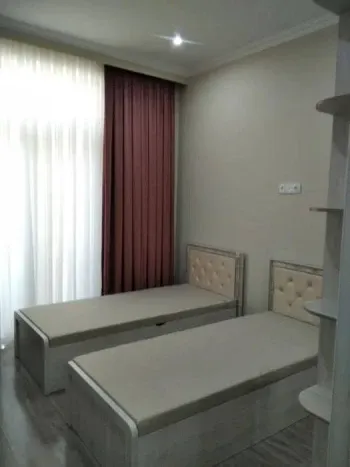 90 м², 3-комн. квартира, 4/8-2