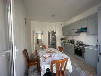 75 м², 3-комн. квартира, 3/9-1