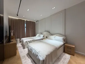 135 m², 4-xonali kvartira, 7/9-3