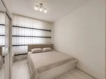 68 м², 2-комн. квартира, 2/9-2