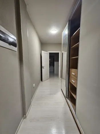 62 м², 3-комн. квартира, 2/9-3