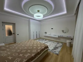 84 м², 3-комн. квартира, 2/9-3