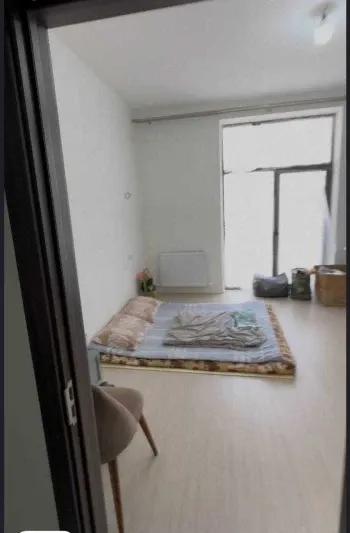 130 м², 4-комн. квартира, 4/10-3