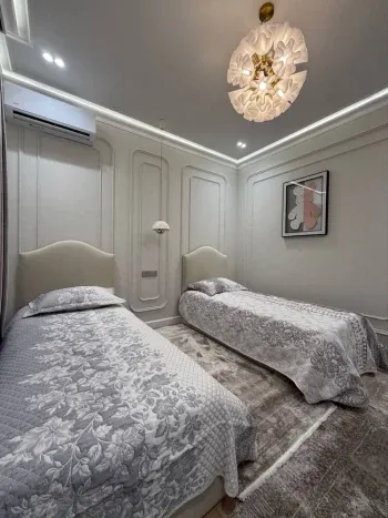 130 м², 4-комн. квартира, 2/9-1