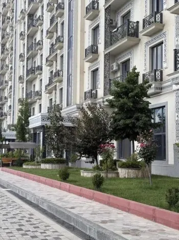 105 м², 3-комн. квартира, 4/12-0