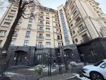 86 м², 3-комн. квартира, 2/8-0