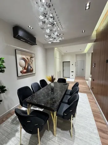 80 м², 3-комн. квартира, 8/10-2