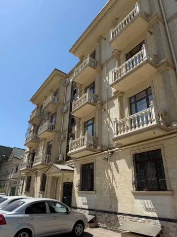130 m², 5-xonali kvartira, 1/5-0