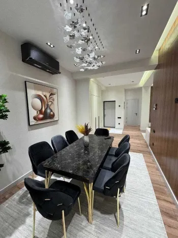 80 м², 3-комн. квартира, 8/10-1