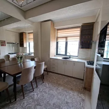 65 м², 3-комн. квартира, 6/9-3