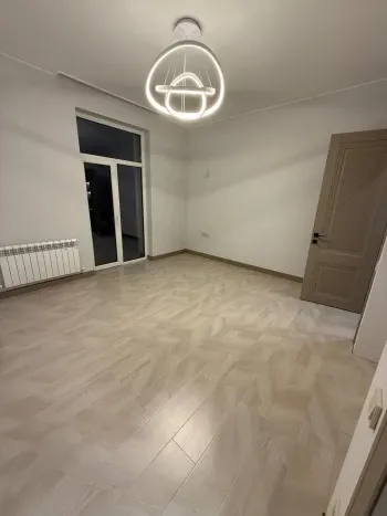 85 м², 3-комн. квартира, 2/5-3