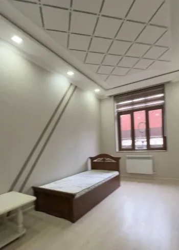 128 м², 4-комн. квартира, 1/6-3