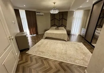 202 м², многокомнатная квартира, 9/10-0