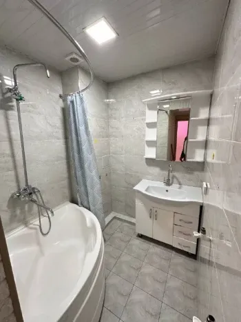 74 м², 3-комн. квартира, 8/8-3