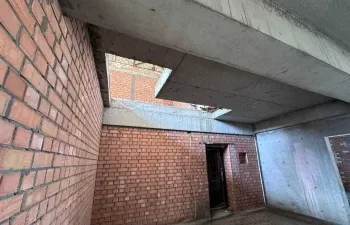 250 м², многокомнатная квартира, 9/10-3