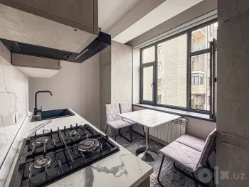 70 м², 3-комн. квартира, 6/9-3