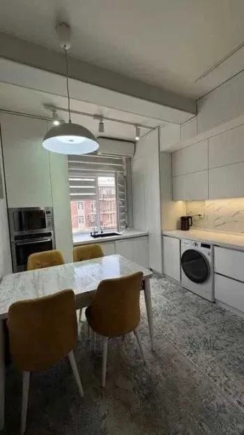 87 m², 4-xonali kvartira, 8/9-2