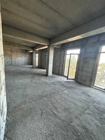 92 m², 3-xonali kvartira, 4/7-0