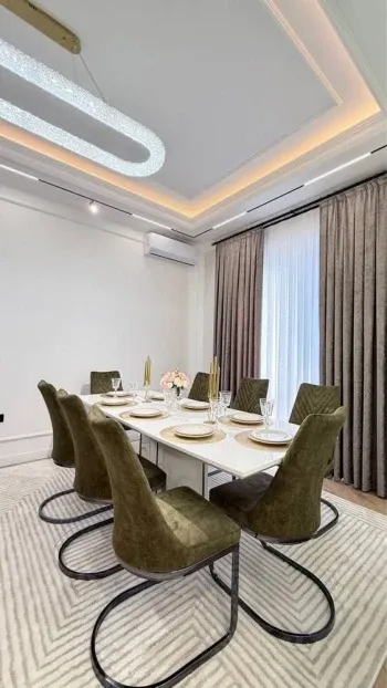 250 м², 5-комн. квартира, 7/8-2
