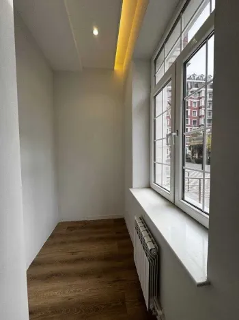 175 м², многокомнатная квартира, 1/8-3