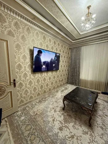 220 м², многокомнатная квартира, 1/5-2