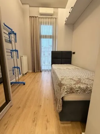 70 м², 3-комн. квартира, 7/7-2