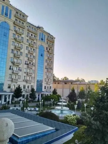 134 м², 4-комн. квартира, 2/12-0