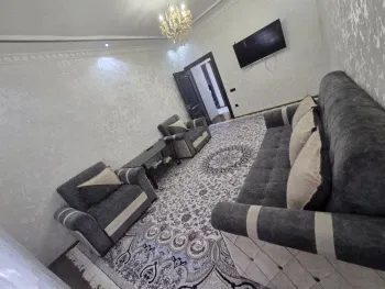 70 м², 2-комн. квартира, 1/10-2