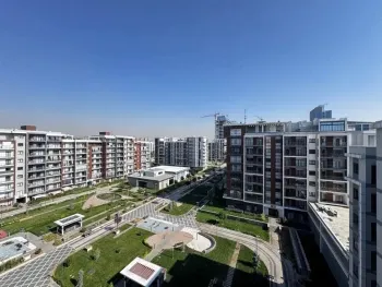 93 m², 3-xonali kvartira, 8/8-0