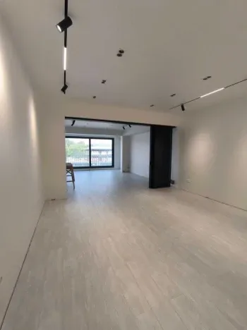 155 м², 3-комн. квартира, 3/11-0
