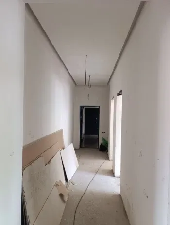 160 м², 3-комн. квартира, 1/10-2