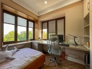 194 m², 4-xonali kvartira, 7/7-3