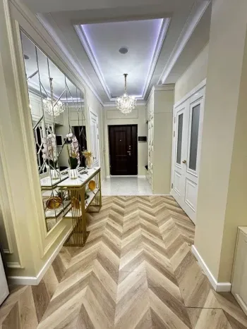 140 м², 4-комн. квартира, 1/8-3