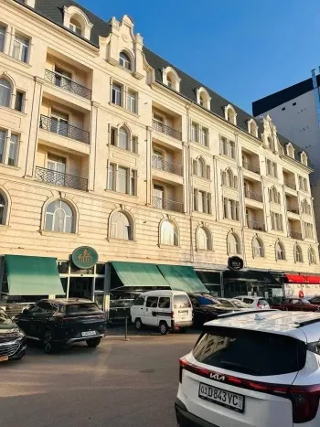 185 m², 5-xonali kvartira, 6/7-0