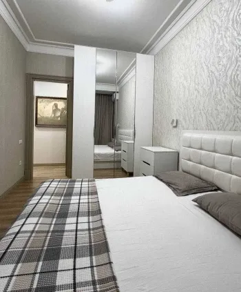90 m², 3-xonali kvartira, 4/9-3