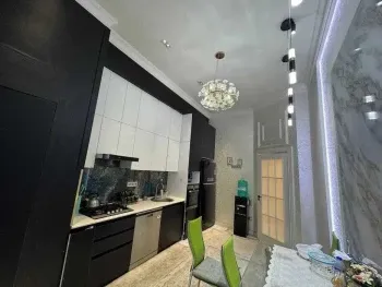121 м², 4-комн. квартира, 3/8-1