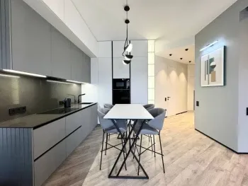 60 м², 2-комн. квартира, 7/9-0