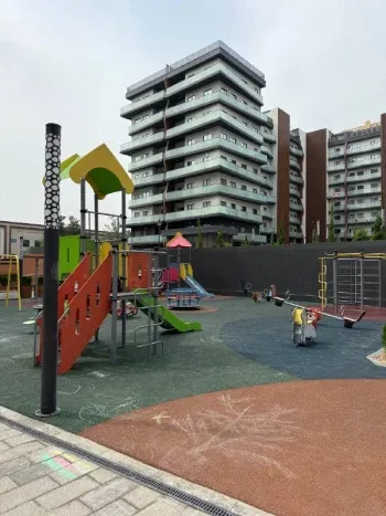 98 m², 3-xonali kvartira, 8/9-0
